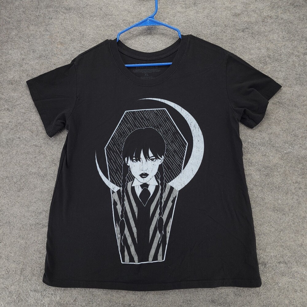 Wednesday Shirt Womens XL Short Sleeve Black Graphic Tee